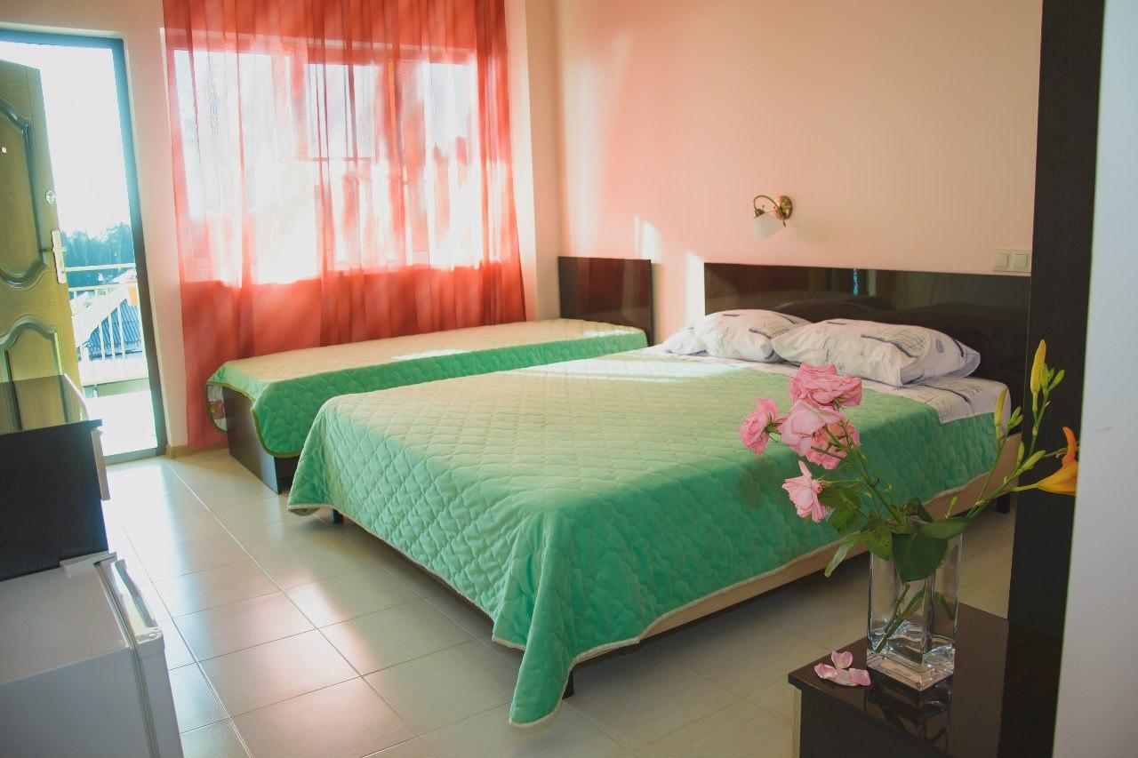 Guest House Arlen Tsandrypsh Ngoại thất bức ảnh