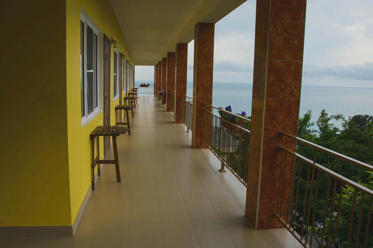 Guest House Arlen Tsandrypsh Ngoại thất bức ảnh