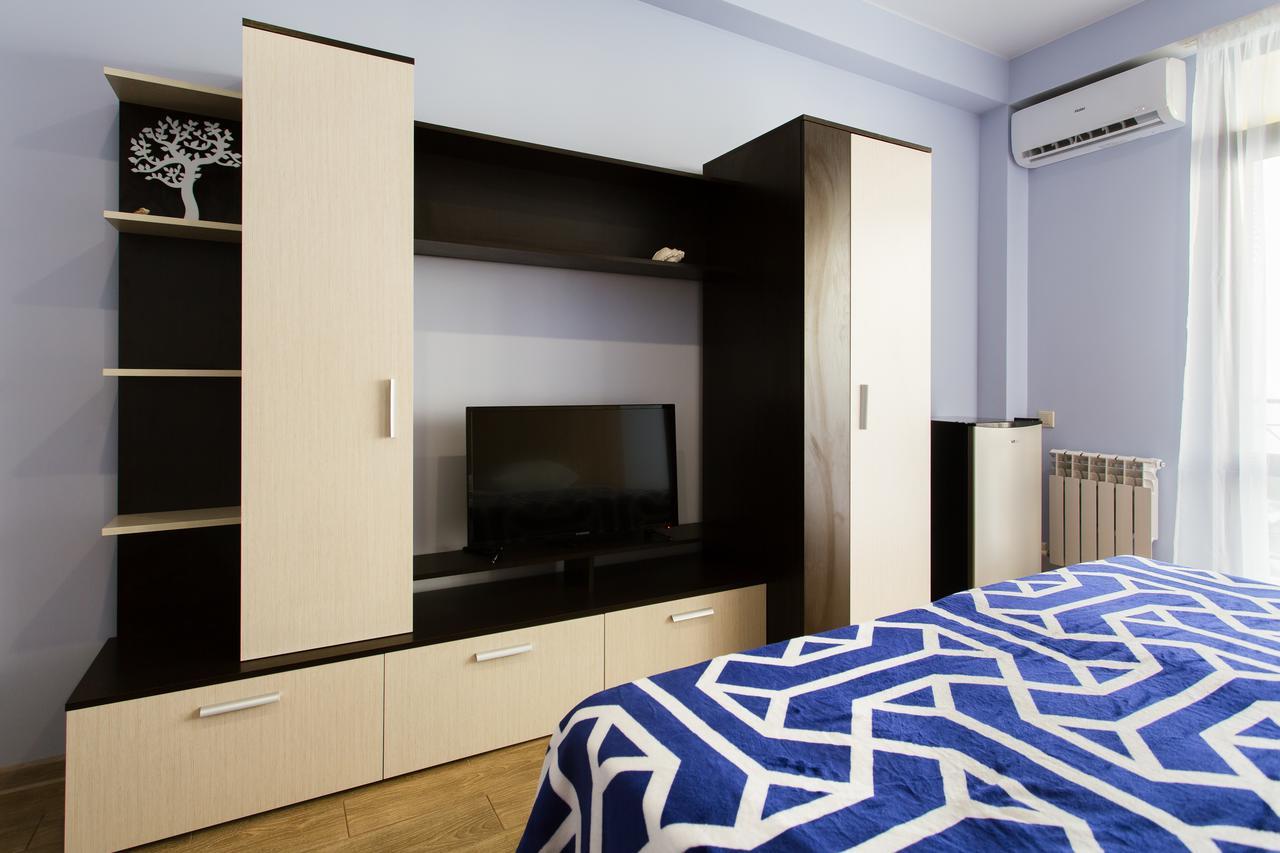 Guest House Arlen Tsandrypsh Ngoại thất bức ảnh