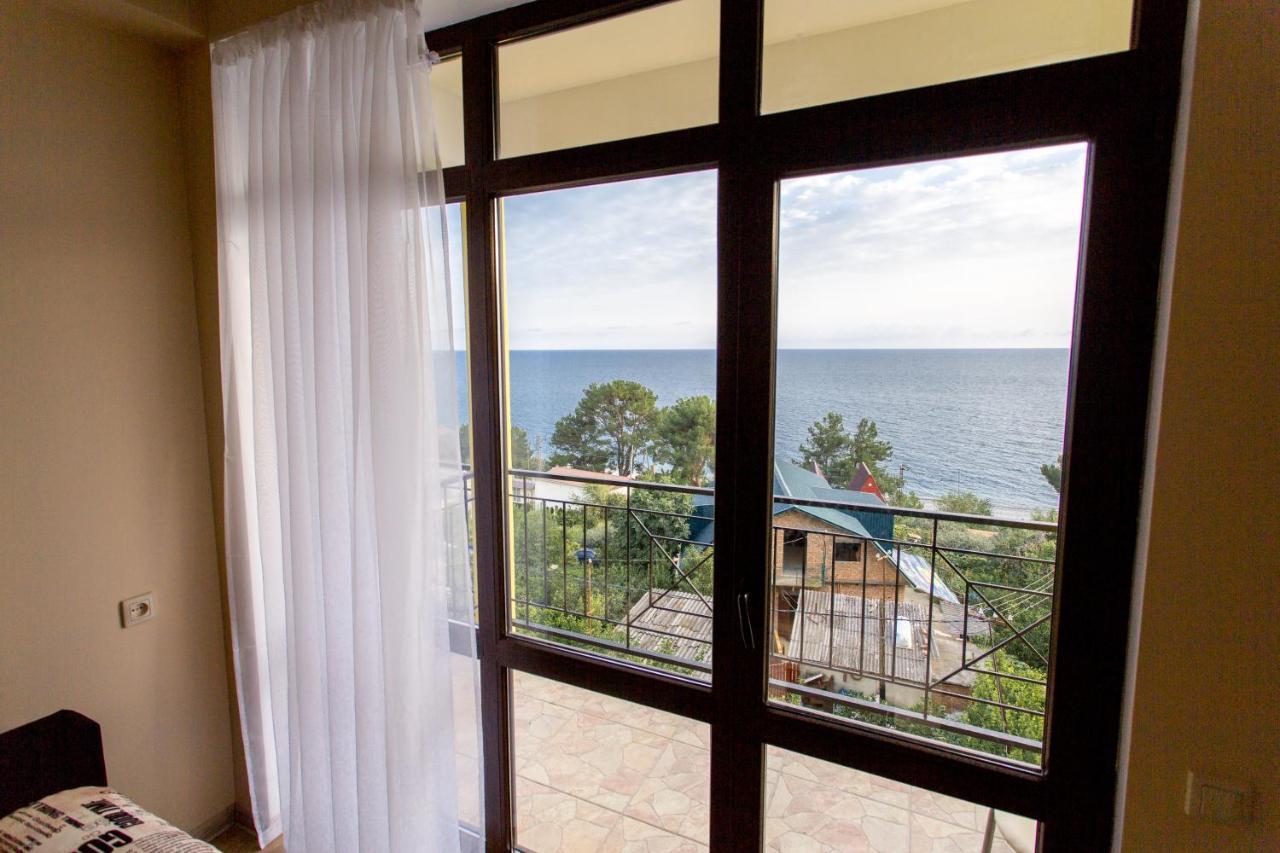 Guest House Arlen Tsandrypsh Ngoại thất bức ảnh
